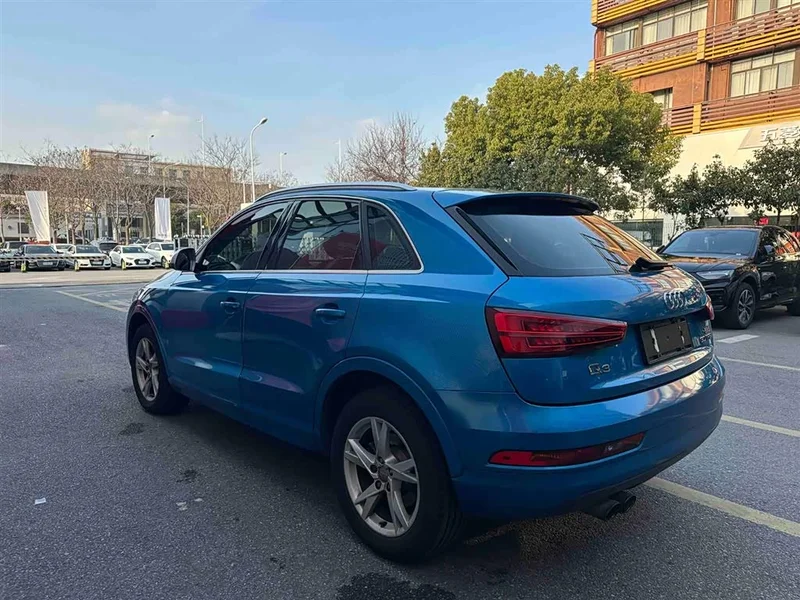 Audi Q3 — фото 7