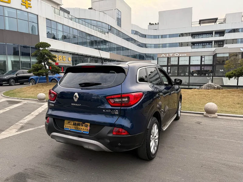 Renault Kadjar — фото 10