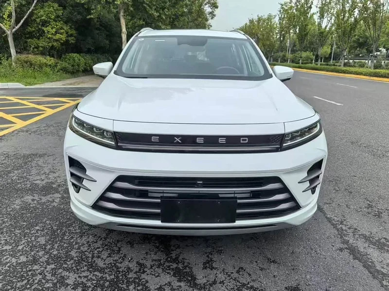 Exeed Zhuifeng C-DM — фото 1