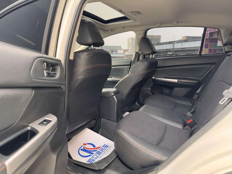 Subaru XV — фото 8