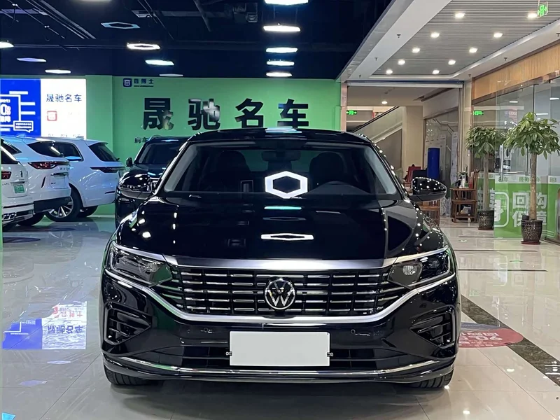 Volkswagen Passat — фото 2