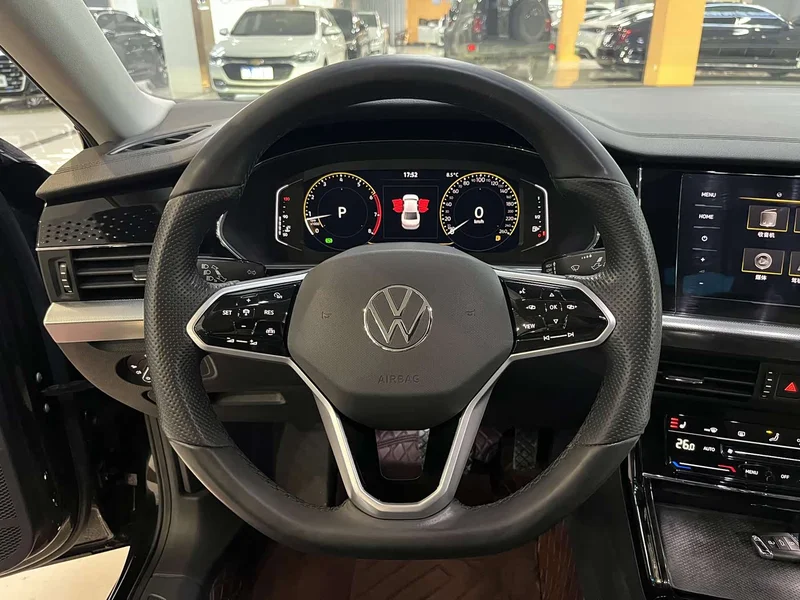 Volkswagen Passat — фото 6