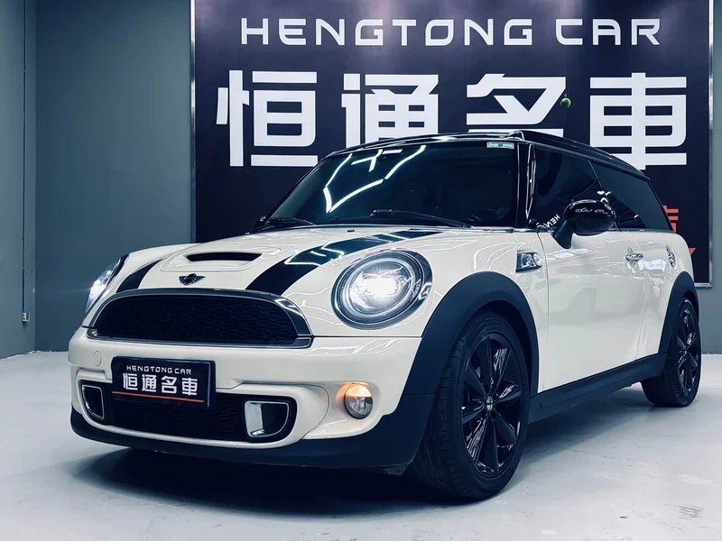 MINI CLUBMAN — фото 1
