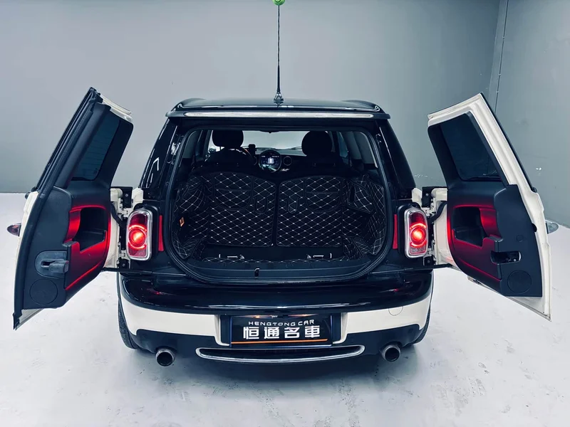 MINI CLUBMAN — фото 18