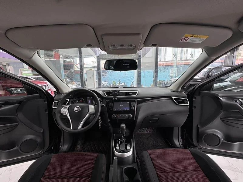 Nissan Qashqai — фото 14