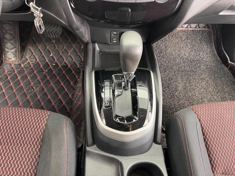 Nissan Qashqai — фото 19