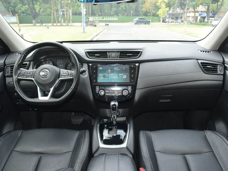 Nissan X-Trail — фото 15