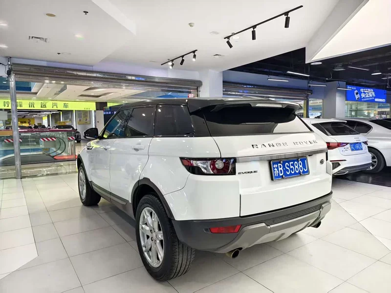 Land Rover Range Rover — фото 17
