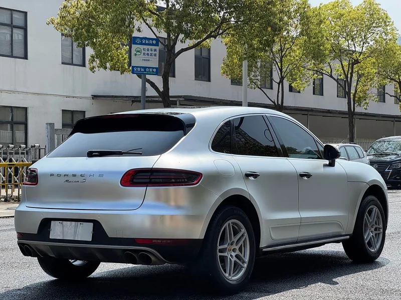 Porsche Macan — фото 4