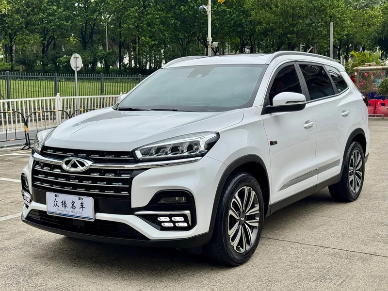 Chery Tiggo 8 — фото 1