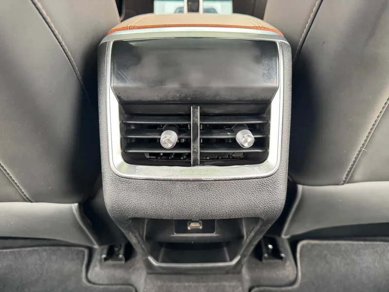 Chery Tiggo 8 — фото 15