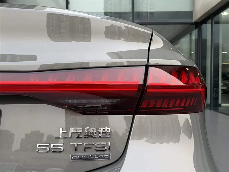 Audi A7L — фото 11