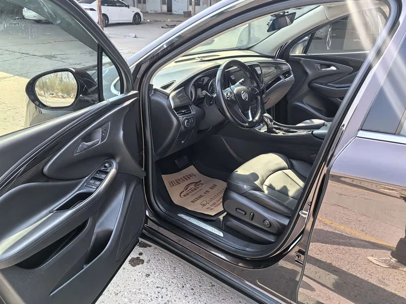 Buick Envision Plus — фото 7