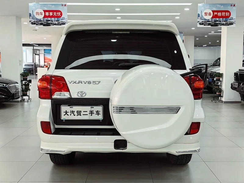 Toyota Land Cruiser (Imported) — фото 3