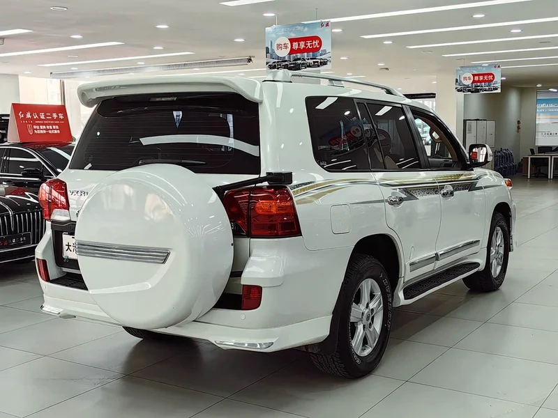 Toyota Land Cruiser (Imported) — фото 4