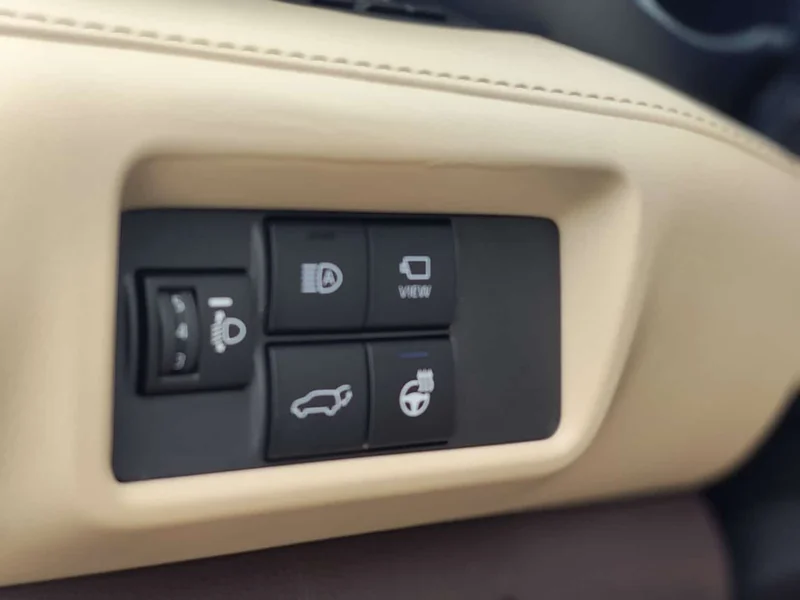 Toyota Highlander — фото 15