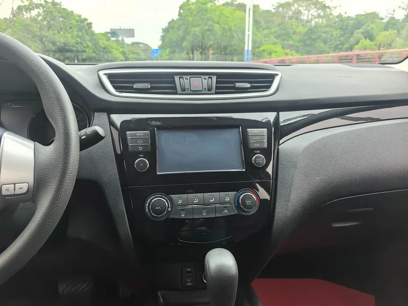 Nissan Qashqai — фото 16