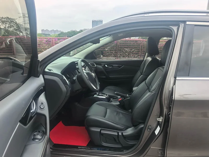 Nissan Qashqai — фото 4