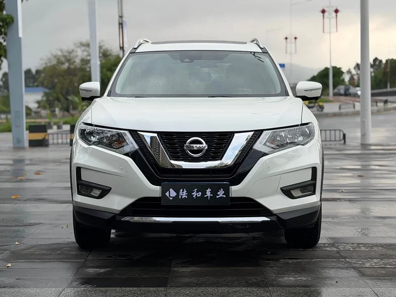 Nissan X-Trail — фото 2