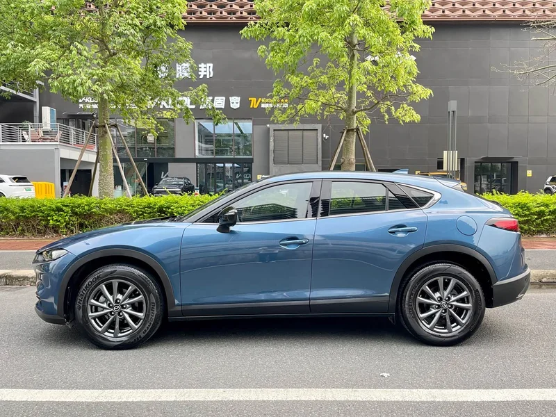 Mazda CX-4 — фото 4