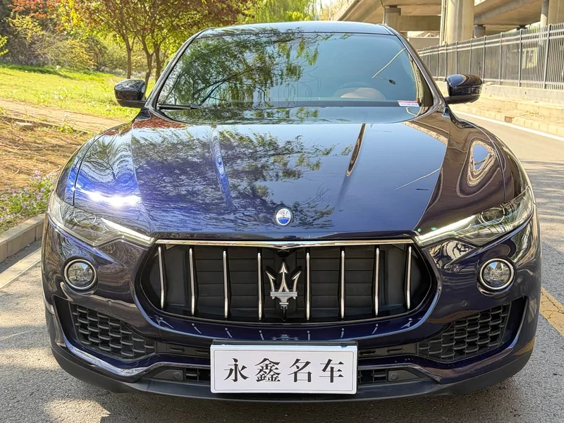 Maserati Levante — фото 2
