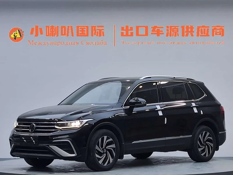 Volkswagen Tiguan L — фото 1