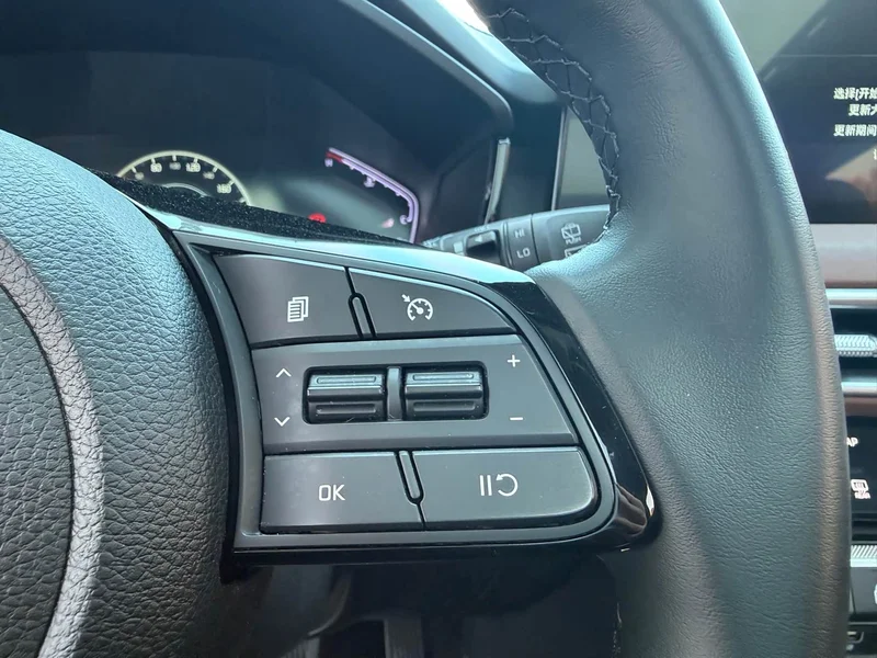 Kia Sportage — фото 13