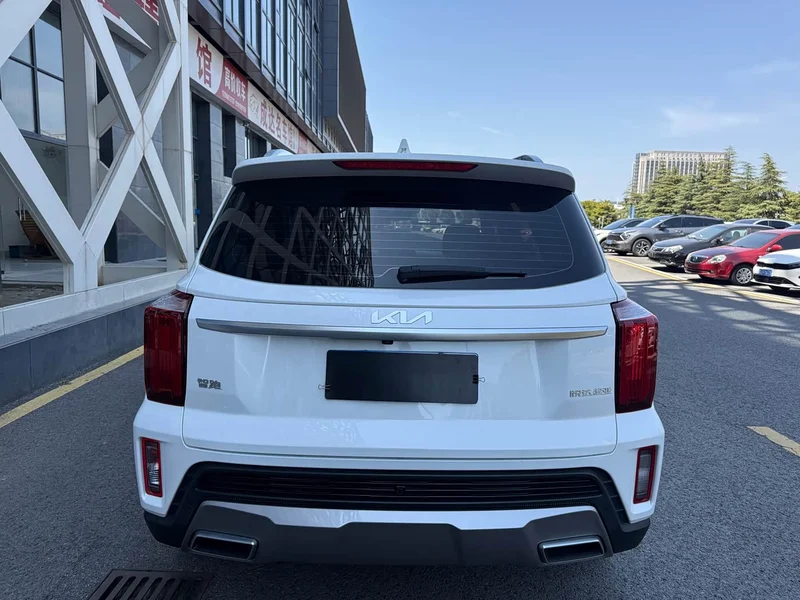 Kia Sportage — фото 21