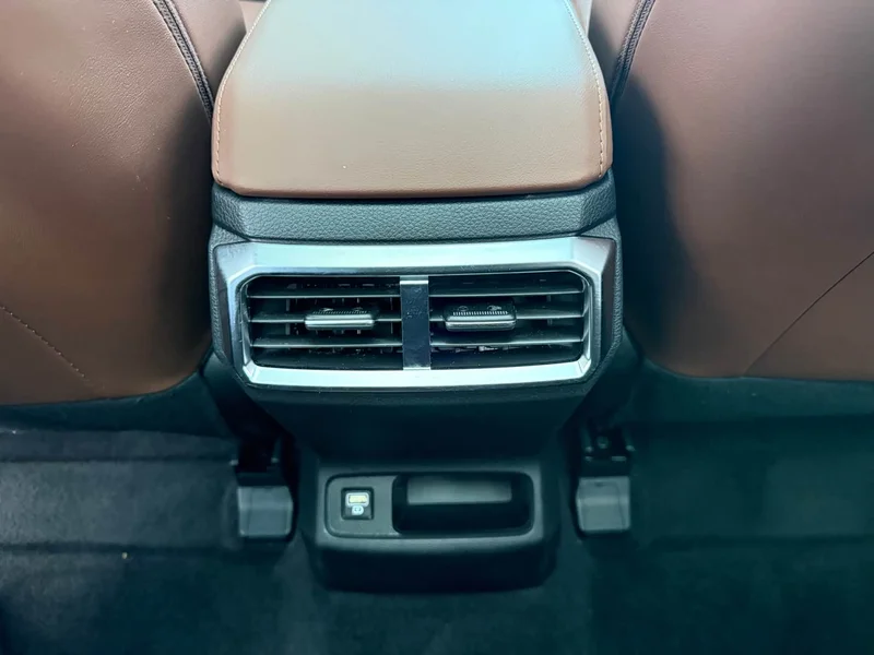 Kia Sportage — фото 10