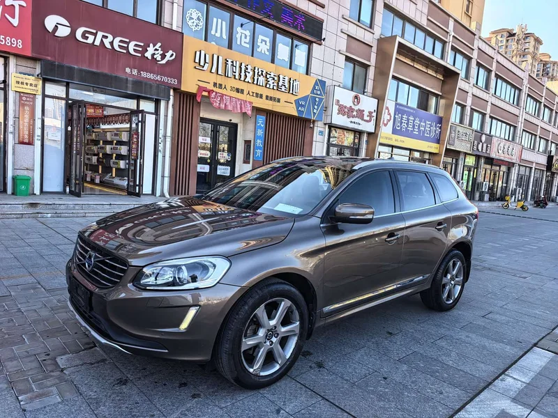Volvo XC60 (Imported) — фото 1