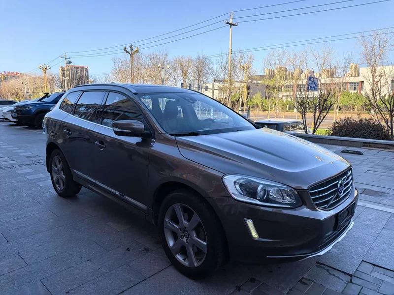 Volvo XC60 (Imported) — фото 3