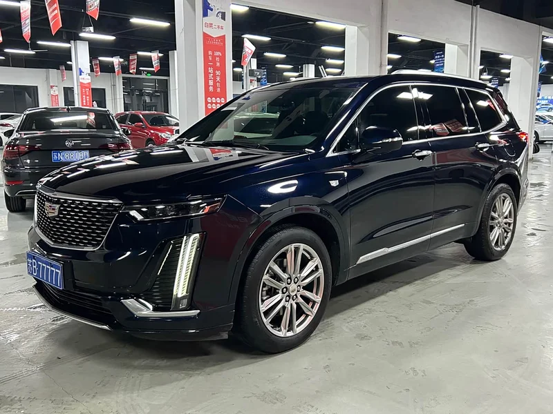 Cadillac XT6