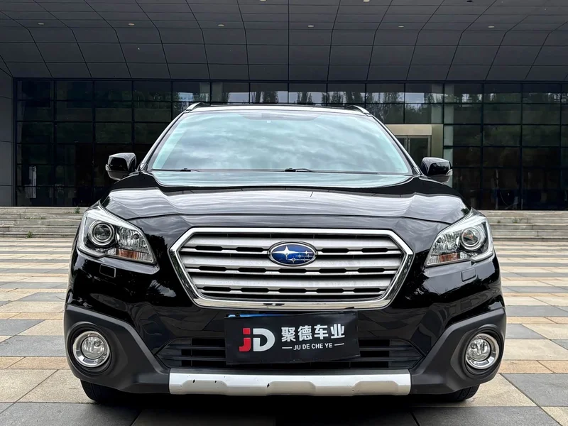 Subaru Outback — фото 2