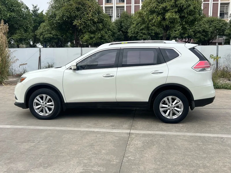 Nissan X-Trail — фото 2