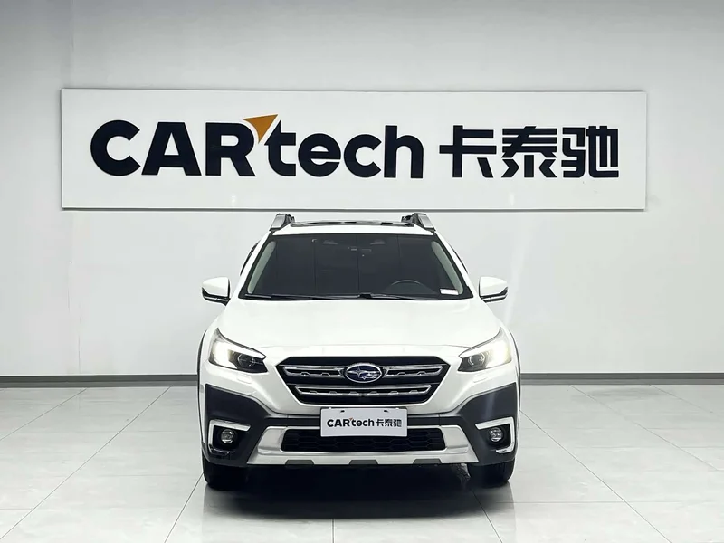 Subaru Outback — фото 3