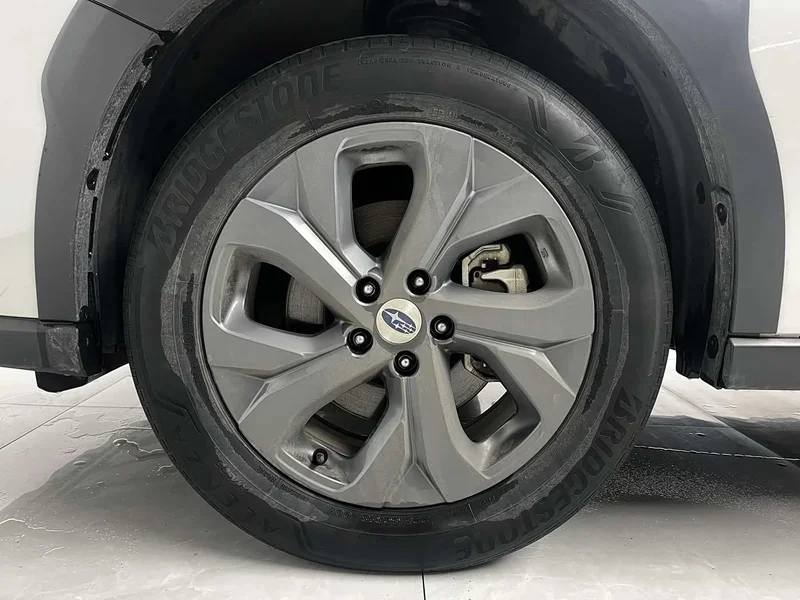 Subaru Outback — фото 6