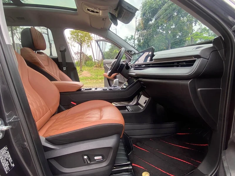 Chery Tiggo 8 Plus — фото 11