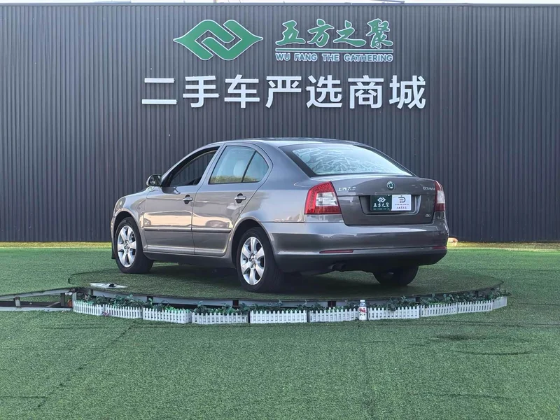 Volkswagen Octavia — фото 19