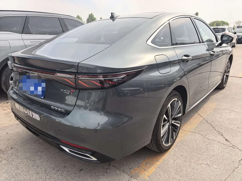 Chery Arrizo 8 Pro — фото 11
