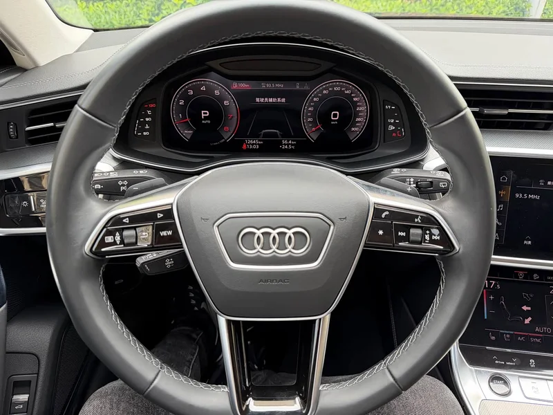 Audi A6 — фото 16