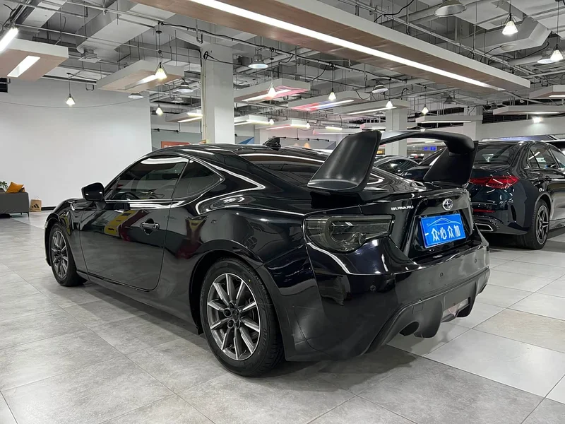 Subaru BRZ — фото 5