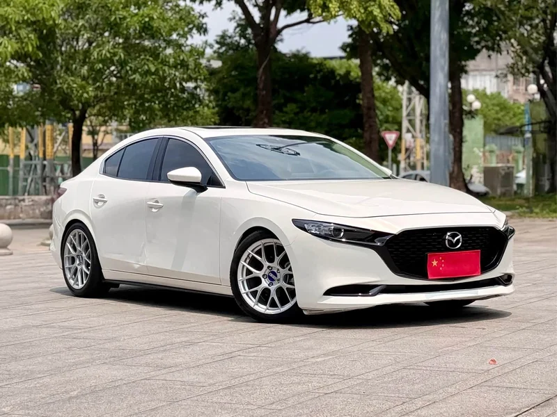 Mazda 3 Axela — фото 3