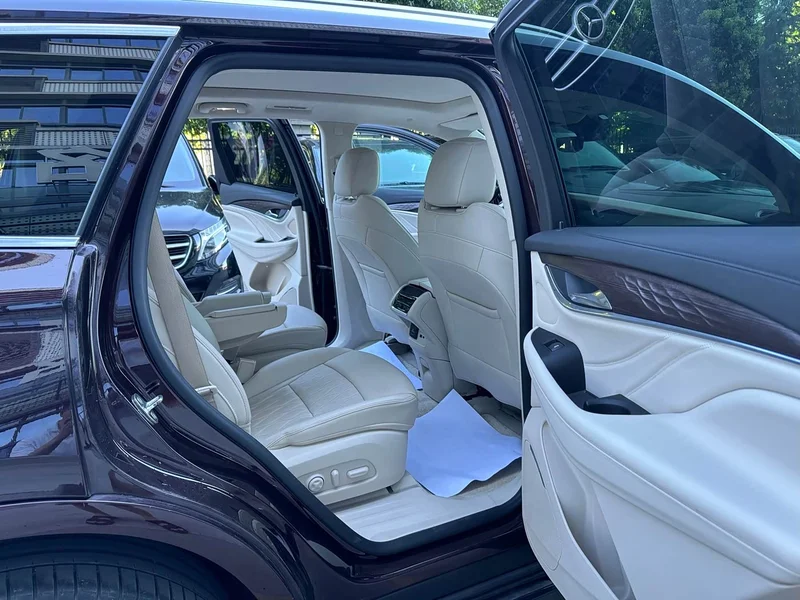 Buick Enclave — фото 13