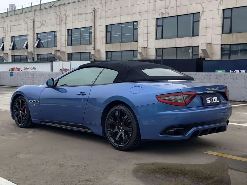 Maserati GranCabrio — фото 14