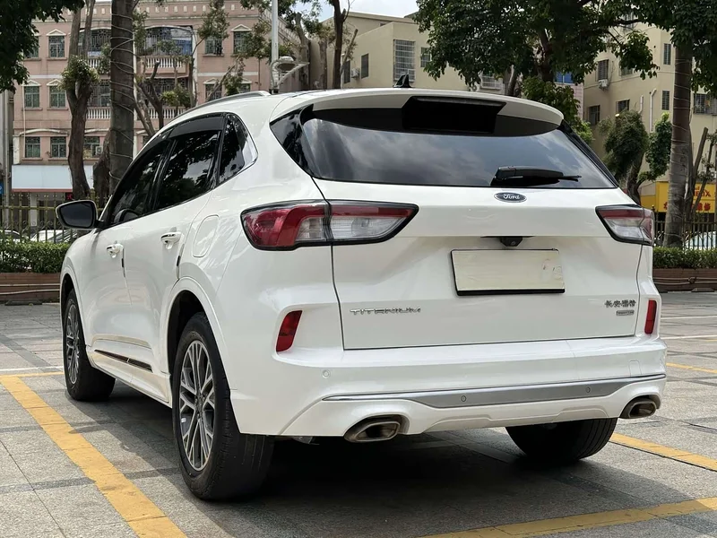 Ford Edge — фото 6