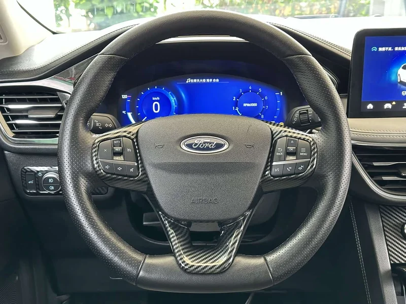 Ford Edge — фото 9
