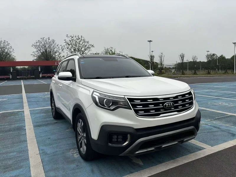 Kia Sportage — фото 2