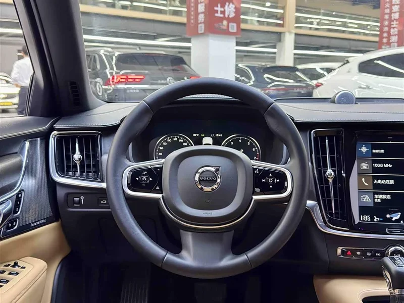 Volvo V90 — фото 11