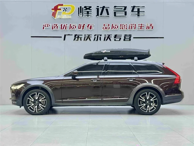 Volvo V90 — фото 17