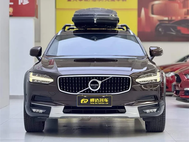 Volvo V90 — фото 2